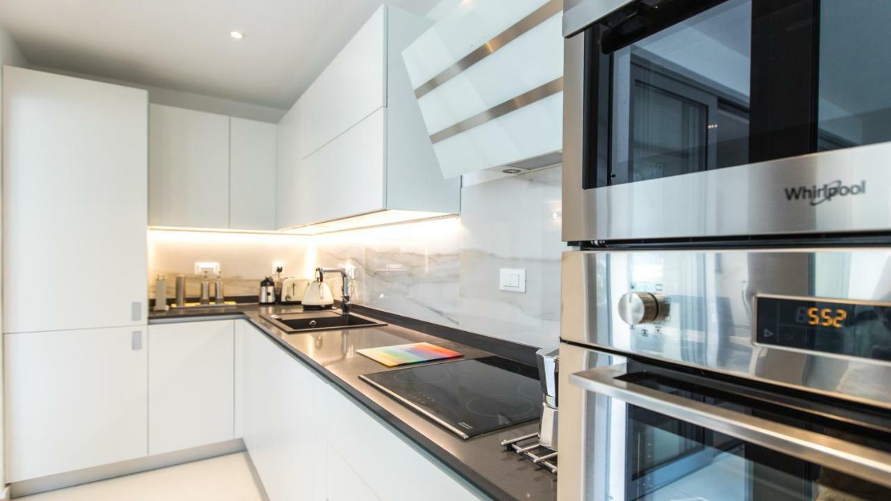Spacious Modern Apartment Close To The Beach ดูบรอฟนิก ภายนอก รูปภาพ